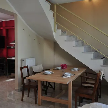 Σπίτι διακοπών Sunny Spacious House With Garden 5min From Nafplio *