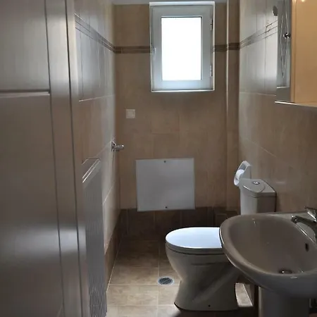 Sunny Spacious House With Garden 5min From Nafplio Σπίτι διακοπών