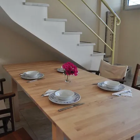 Sunny Spacious House With Garden 5min From Nafplio Dalamanara